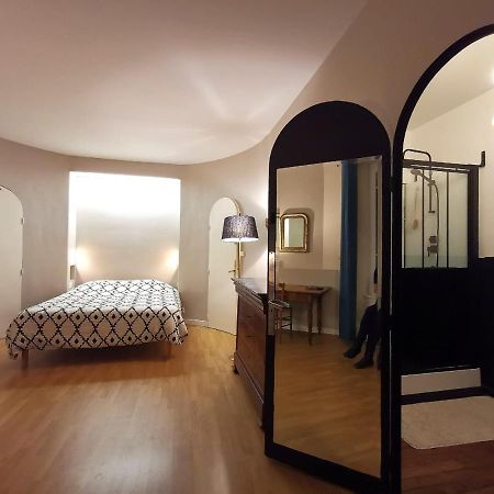 Chambres D'Hotes La Maison Blanche Saint-Junien Dış mekan fotoğraf