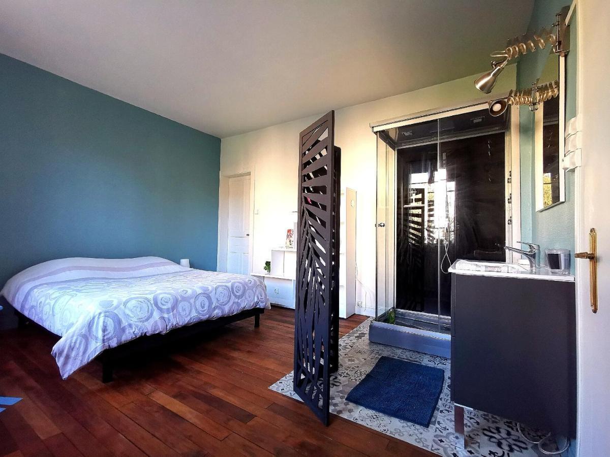 Chambres D'Hotes La Maison Blanche Saint-Junien Dış mekan fotoğraf