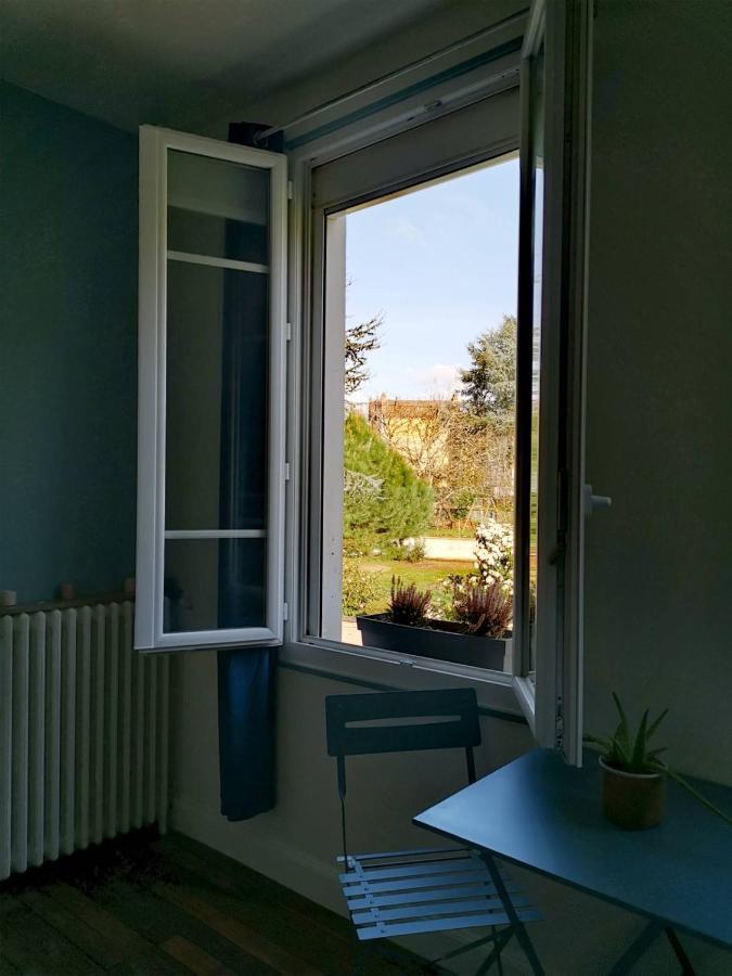 Chambres D'Hotes La Maison Blanche Saint-Junien Dış mekan fotoğraf