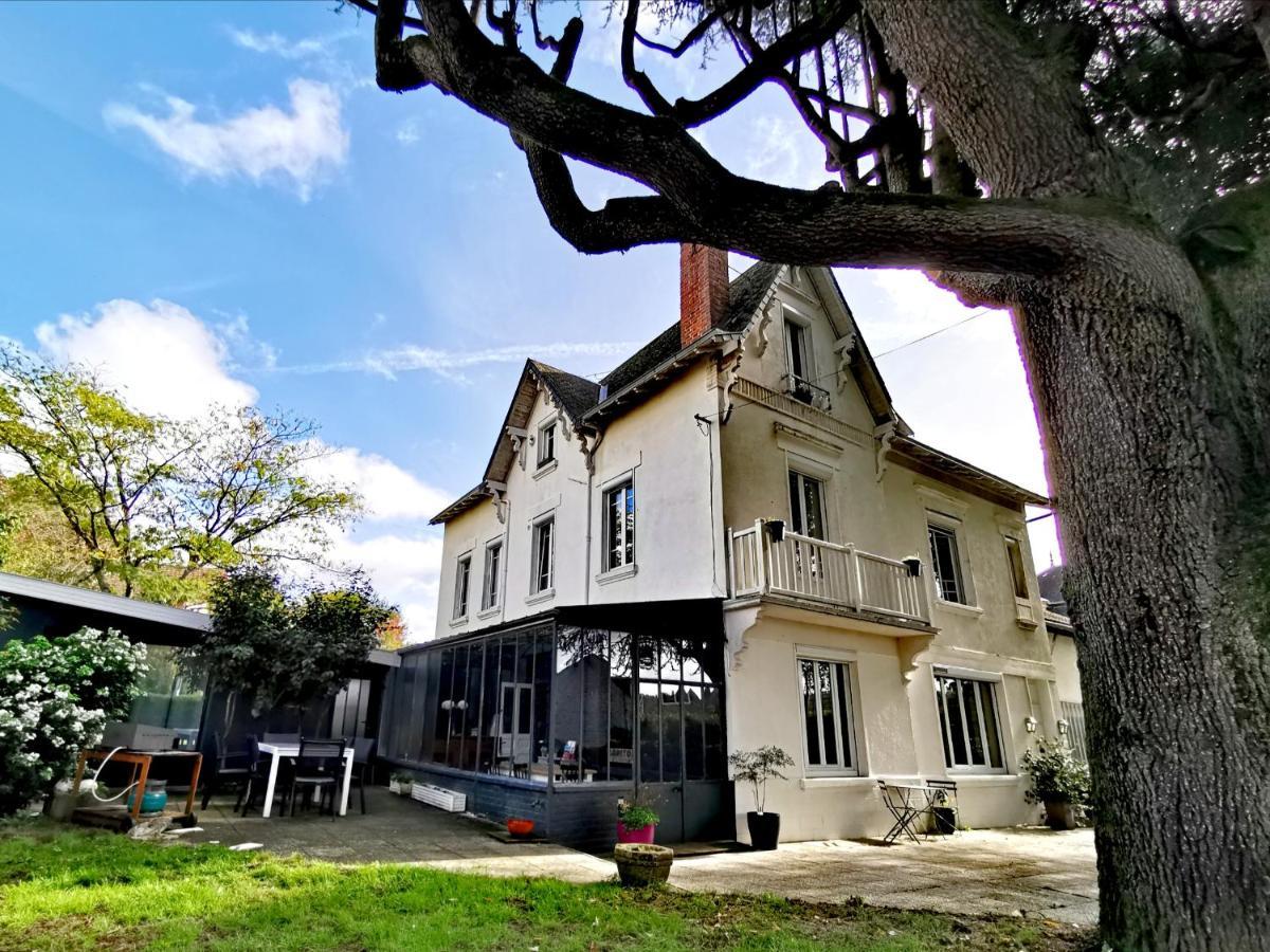 Chambres D'Hotes La Maison Blanche Saint-Junien Dış mekan fotoğraf