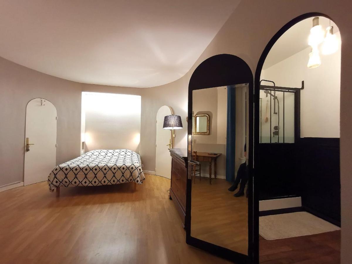 Chambres D'Hotes La Maison Blanche Saint-Junien Dış mekan fotoğraf