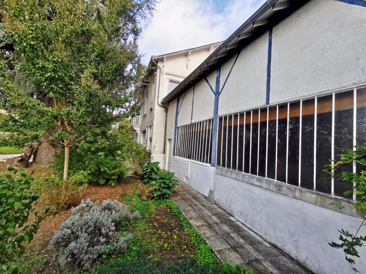 Chambres D'Hotes La Maison Blanche Saint-Junien Dış mekan fotoğraf